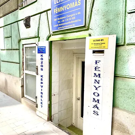 Appartement For Long Therm!! Teresian Near The Andrassy Street Free Air Conditioner Free Coffee