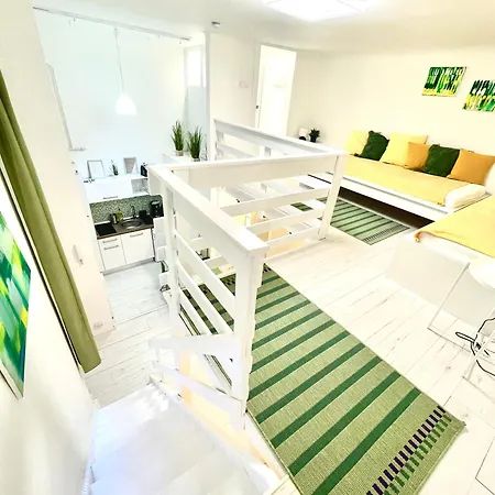 Apartment Teresian Near The Andrassy Street Free Air Conditioner Free Coffee Budapest