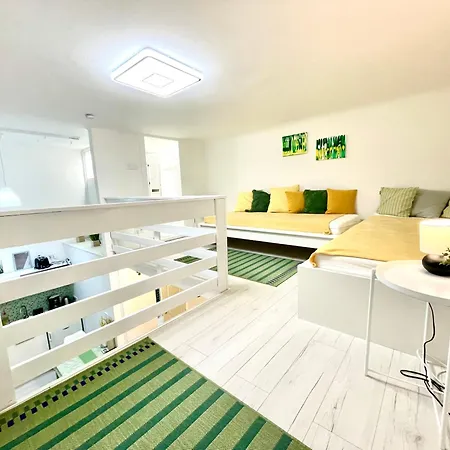 For Long Therm!! Teresian Near The Andrassy Street Free Air Conditioner Free Coffee