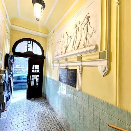For Long Therm!! Teresian Near The Andrassy Street Free Air Conditioner Free Coffee Apartment *